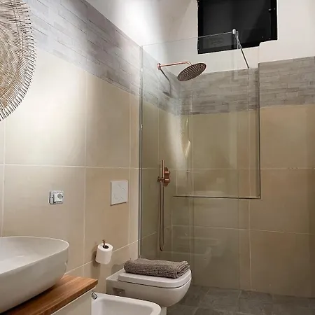 Apartment Luxury In Medieval Alta Close To The Ventimiglia
