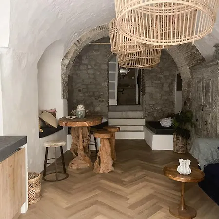 Luxury In Medieval Alta Close To The Ventimiglia