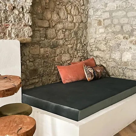 Apartment Luxury In Medieval Alta Close To The *